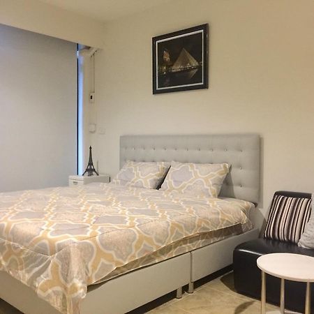 Albergue 108Beds Si Racha Exterior foto