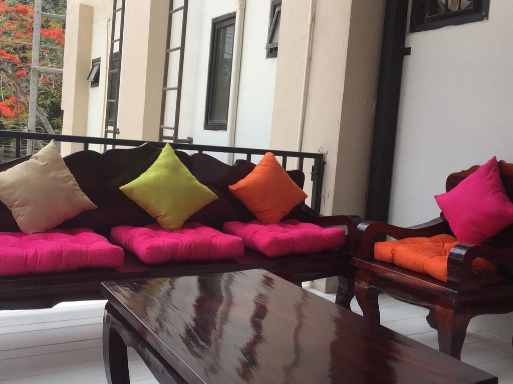 Albergue 108Beds Si Racha Exterior foto