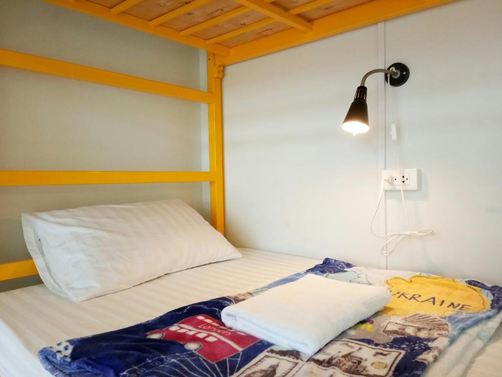 Albergue 108Beds Si Racha Exterior foto